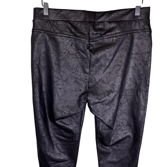Karen Kane Distressed Black Faux Leather Mid Rise Pull On Leggings Skinny Pants - Picture 5 of 6